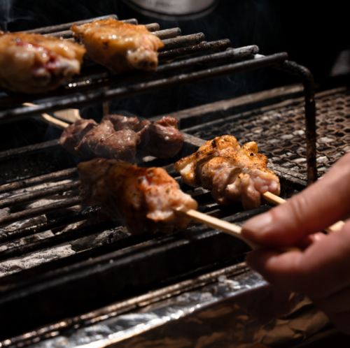 【焼き鳥好きは一度ご来店ください】　　　オリジナリティ溢れる焼き鳥の数々がリーズナブルにご提供♪