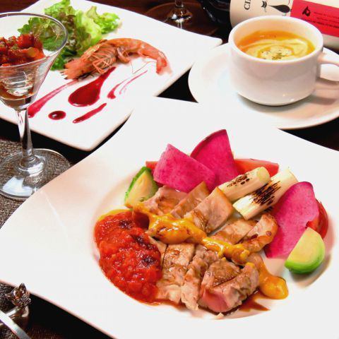 略显奢华的法式午餐...肉和鱼双主菜♪[B]午餐套餐[共7道菜]2,750日元