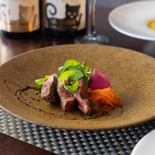 贅沢牛ヒレのソテーなどこだわりのフレンチ料理♪