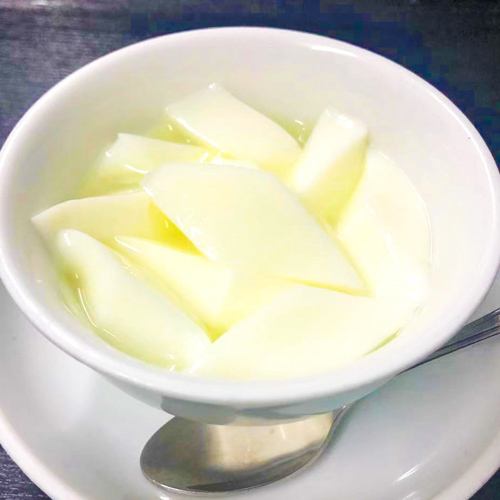 杏仁豆腐