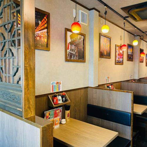 台湾の夜市雰囲気と提灯が演出する店内★
