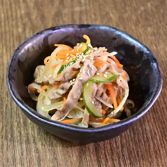 茶ぶりのモツポン酢