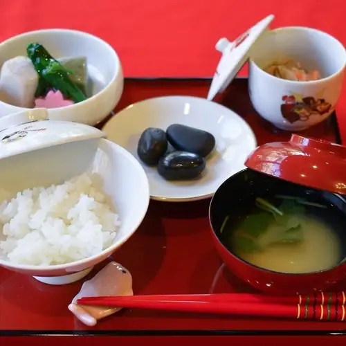 お食い初め膳のサービスも