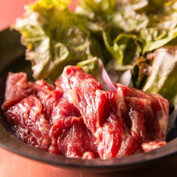 Special selection !! Marbled horse sashimi