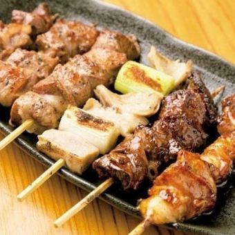 ハ【生ビール付2時間飲み放題】炭火焼き鳥＆焼き豚＆串揚げ！大満足の全15品【3980円→2980円】