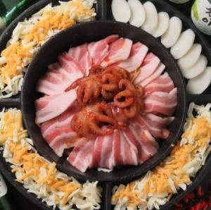 Jjukumi Samgyeopsal (1 serving) *Orders accepted for 2 or more servings