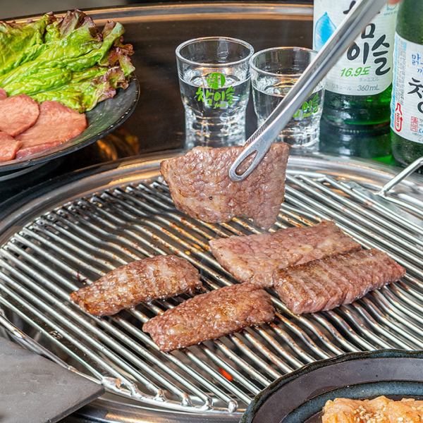 We accept banquets and girls' nights out.