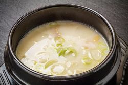 Gomtang soup (with Achilles)