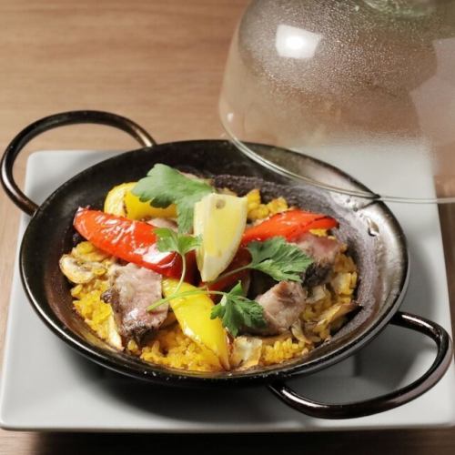 Smoked Iberico pork bellota paella