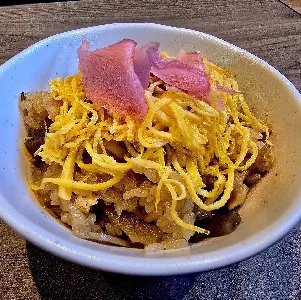 香川に来たなら骨付鳥を食べるべし!ご当地グルメ揃ってます♪