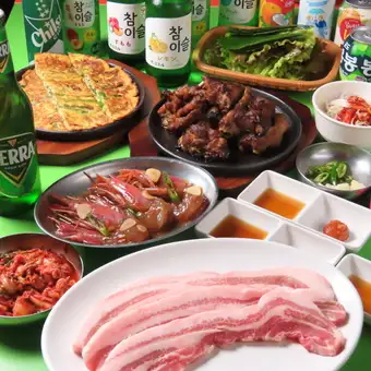 メイン料理が選べる！豚大門市場スタンダードコース[2H飲放★全ドリンクOK]料理8品⇒5000円(税込
