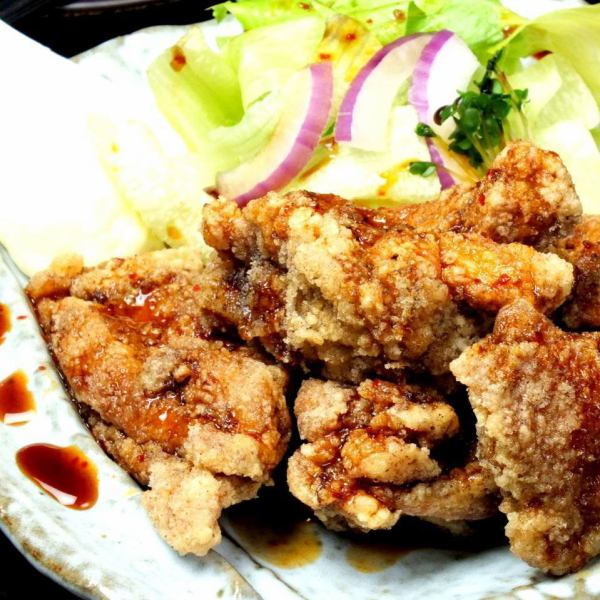 Specially made by the owner ★ Using a secret sauce that does not go out of the gate [Deep-fried famous Oyama chicken]