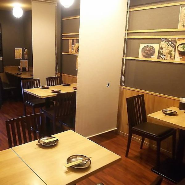 The restaurant has a calm atmosphere filled with the scent of charcoal grilling and the warmth of wood.You can fully enjoy the skewers.Banquets can be held for up to 30 people! Perfect for company banquets♪