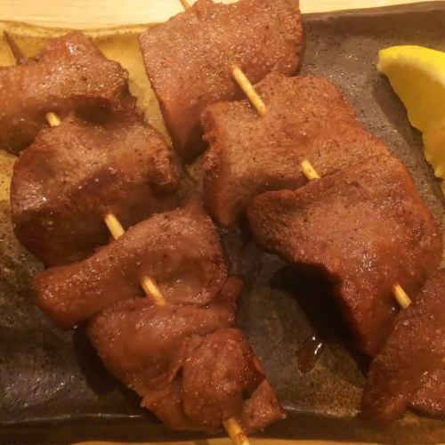 [Popular and recommended skewers] Beef tongue
