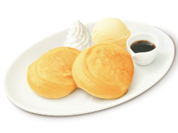 Deep-fried pancake ice cream (with brown honey)