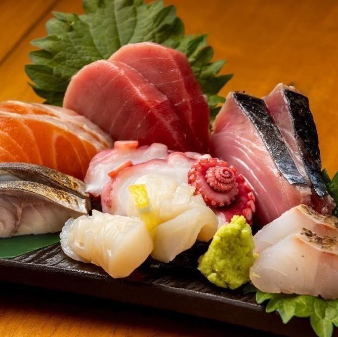 築地直送鮮魚＆全国各地から厳選した地酒が楽しめる居酒屋 