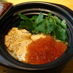サーモンといくらの親子めし　一合