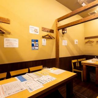 【少人数のテーブル個室】4～18名様まで！会社宴会や久しぶりの同窓会、誕生日、お祝いパーティーにおすすめ★【魚頂天酒場まつり /魚頂天 /梅田居酒屋 /梅田グルメ /東梅田グルメ /海鮮居酒屋 /海鮮好き /刺身好き /魚がうまい店 /日本酒好き /飲み会梅田 /宴会居酒屋 /コスパ居酒屋 /大衆居酒屋 /梅田飲み】