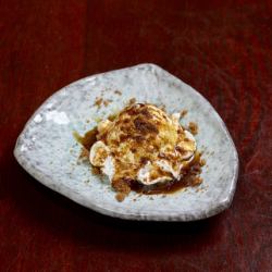 Ice cream (black sugar syrup and kinako)