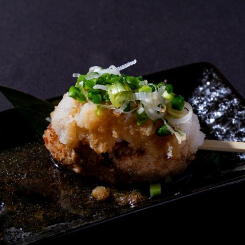 Tsukune with grated daikon radish and ponzu sauce / Tsukune with mentaiko and mayonnaise