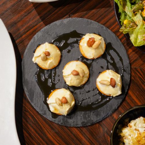 SNS映え！味も見た目も良し！素材を最大に生かした色鮮やかな料理も多数ご用意しております。