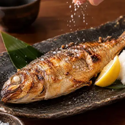 【3小时畅饮】8道菜套餐“月花”，包含5件渔港新鲜刺身拼盘、大分县名菜炸鸡天妇罗和当日烤鱼 - ¥6420 ⇒ ¥5500