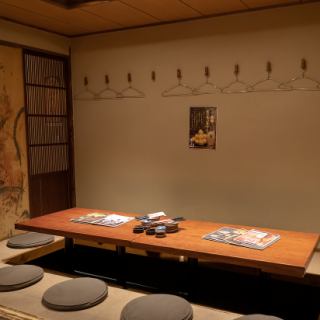 There is also a private room seat that can be used by more than 10 people.Since it is partitioned, you can enjoy your meal without worrying about the surroundings ♪