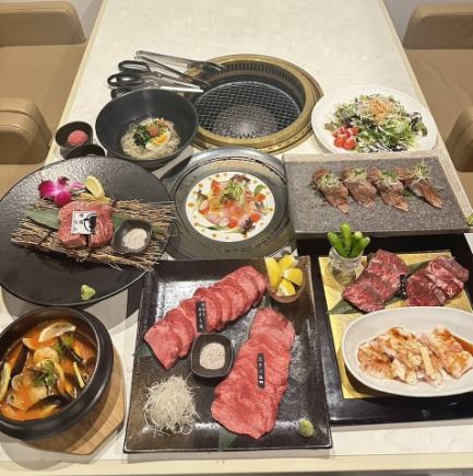 需预约【新年夜派对套餐】包含厚切日立牛柳和海鲜浓汤♪共9道菜,8000日元(含税)