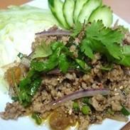 Lap Moo (minced pork with herbs) / larp gai (minced chicken with herbs)