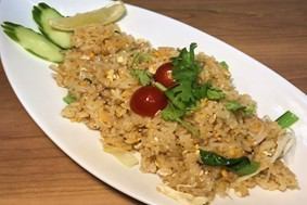 Khao Pad Gai (Fried Rice) Chicken/Pork