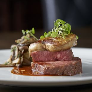 [Private room available] Hokkaido Kuroge beef sirloin, bluefin tuna, caviar, foie gras + champagne toast