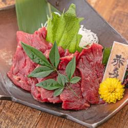馬刺し