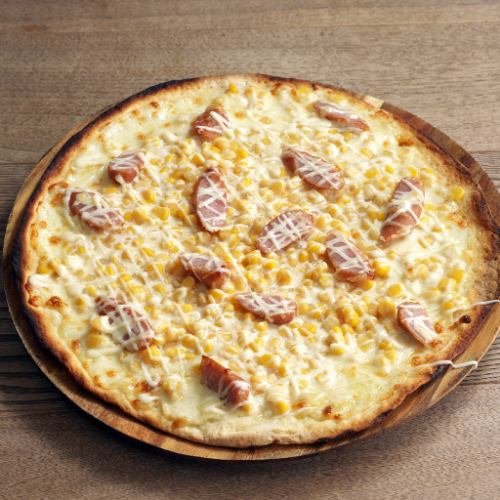 香肠玉米蛋黄酱披萨★附沙拉吧