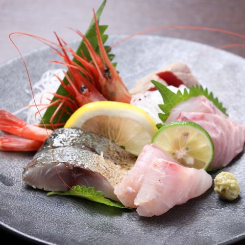 本日の鮮魚盛合せ 三点盛