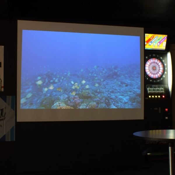 100 inch large screen & projector, complete with microphone! Broadcast soccer soccer game on a large screen! Cheer together together, the shop is always a big hit ♪