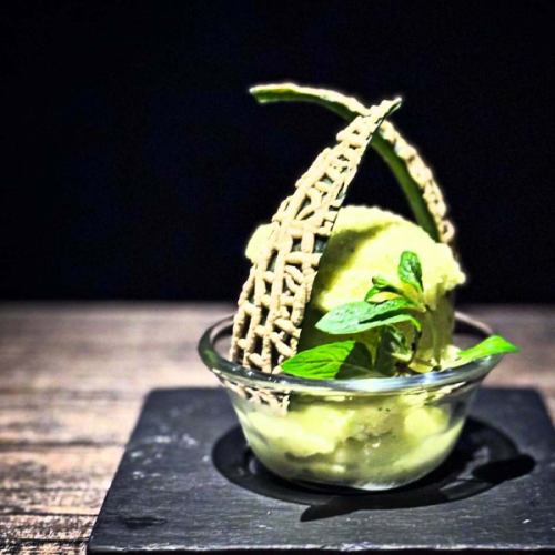 고치산 아르스멜론과 딜의 아이스🍈
