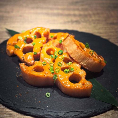 今年も始まりました🍂人気メニュー！
『茨城産れんこん　柚子胡椒風味の味噌マヨ田楽』

#barjayco #新宿bar #新宿バー #新宿ダイニングバー #新宿カクテル #野菜カクテル #新宿ディナー #新宿グルメ #新宿野菜  #新宿スイーツ #野菜料理  #新宿デート