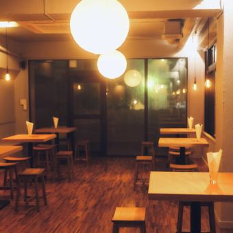 【貸切も大歓迎◎】各種宴会や打ち上げなど大人数でのご利用にもおすすめ！人数や予算に合わせたメニューもご用意可能なので、お気軽にご相談下さい！※店内分煙：テラス席のみ喫煙可能です※