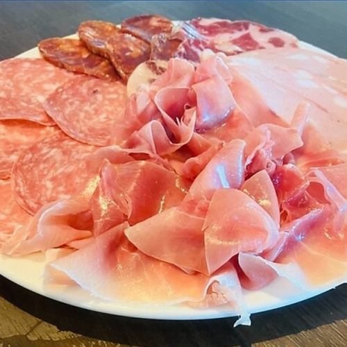 生ハム贅沢5種盛り合わせ