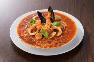 海の幸とトマトのスパゲッティ～SPAGETTI ALLA PESCATORA ROSSO～