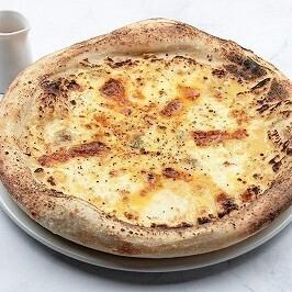 クワトロフォルマッジ～Quattroformaggi～