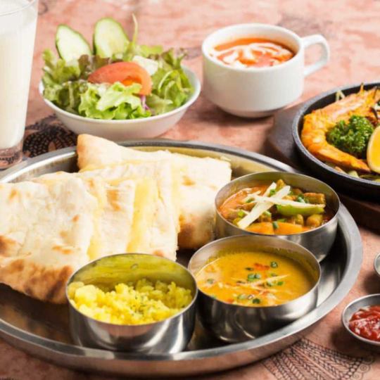 [Limited time only★] All-you-can-eat naan!Enjoy classic Indian cuisine with the "Ganges Dinner Set", 7 dishes for 1,480 yen