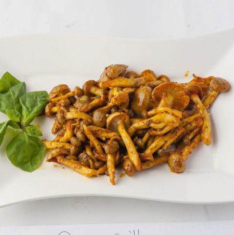 [Stir-fried special vegetables using 10 kinds of spices and herbs] Stir-fried asparagus / stir-fried mushrooms
