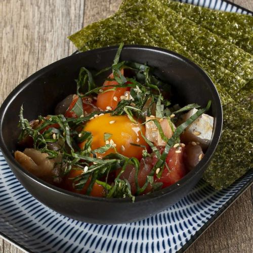 海鮮のり巻きユッケ