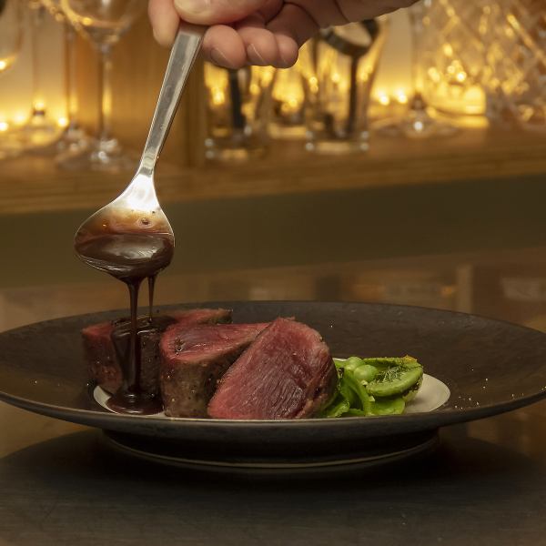 国産黒毛和牛の肉料理