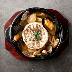 Whole Camembert and Seafood Ajillo