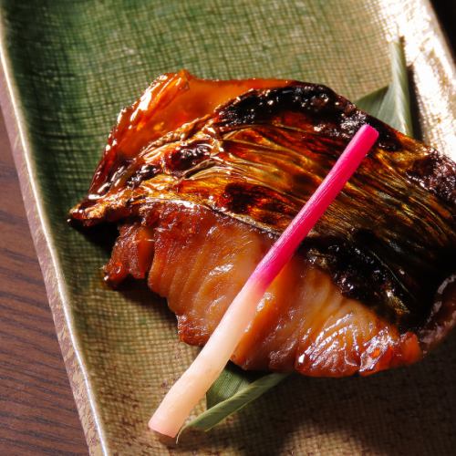 三河・伊勢湾の旬魚を提供