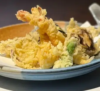 海鮮と旬野菜の天ぷら