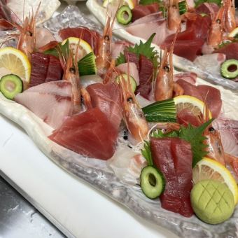 【特別なご宴会に】牛たたきや自家製豚角煮など豪華全9品＋90分飲み放題付◆6,000円（税込）