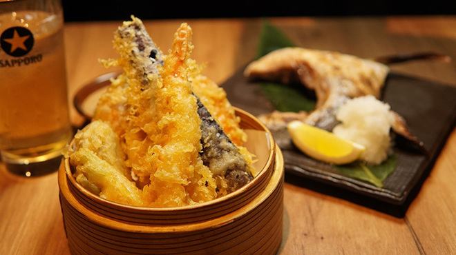 "Cheap and tasty is the best" A popular seafood tempura bar serving healthy tempura made with rice oil! Private rooms available◎